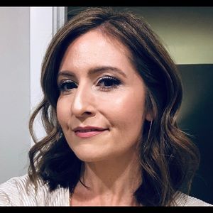 Meet your Posher, Charlotte